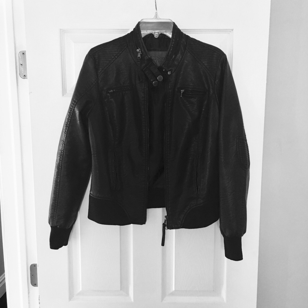 BLACK FAUX LEATHER JACKET